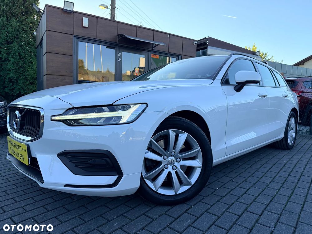 Volvo V60 B3 B Momentum Pro - 2