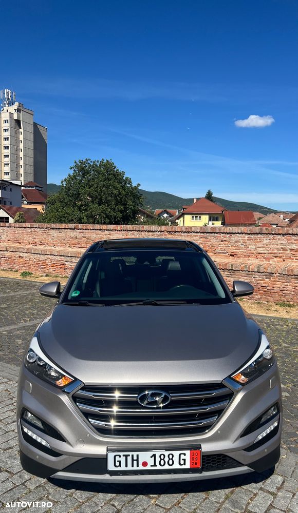 Hyundai Tucson 2.0 CRDI 4WD 6AT Luxury+ - 13