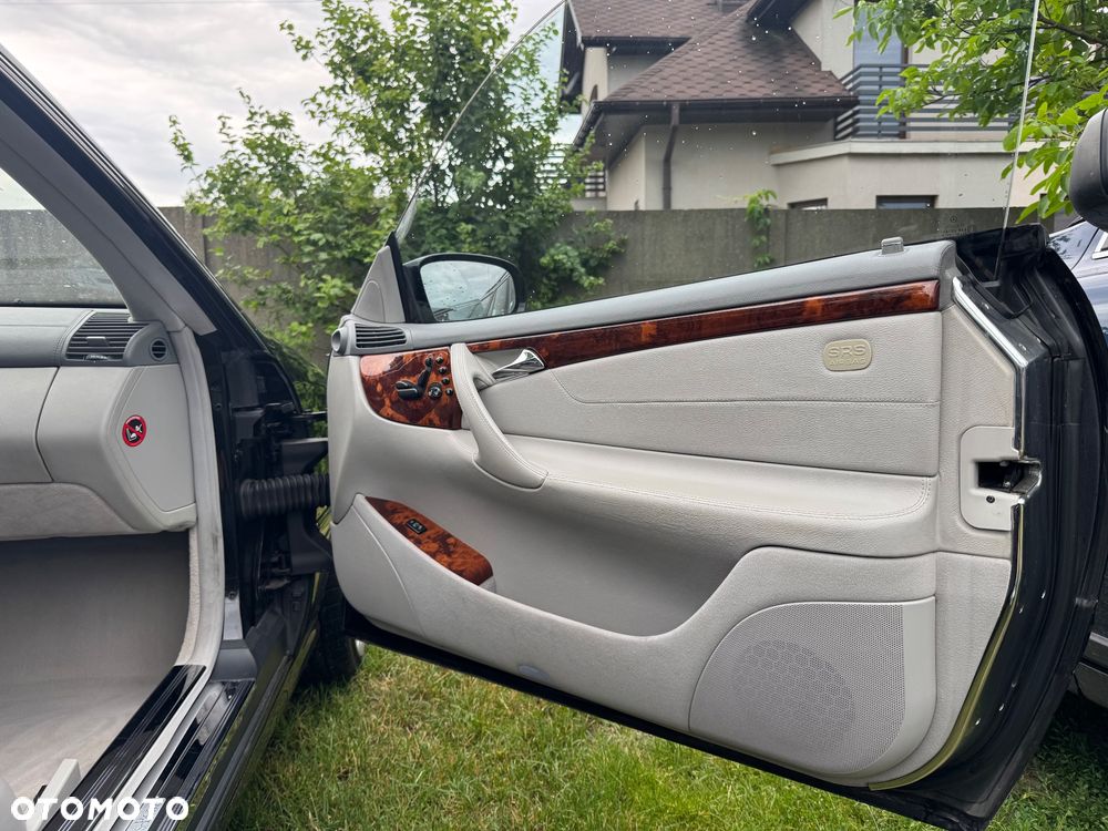 Mercedes-Benz CL 500 - 26