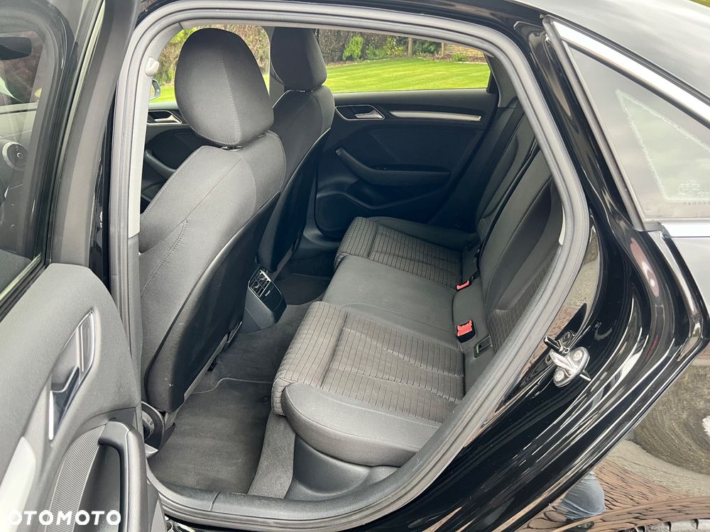 Audi A3 Limousine 2.0 TDI S tronic sport - 22