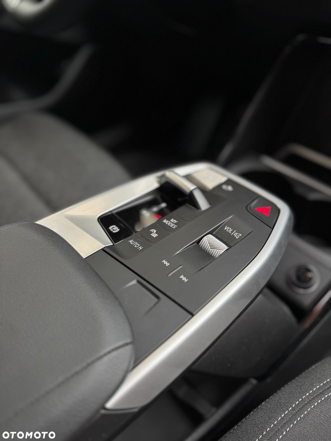 BMW Seria 2 225e xDrive sport - 32