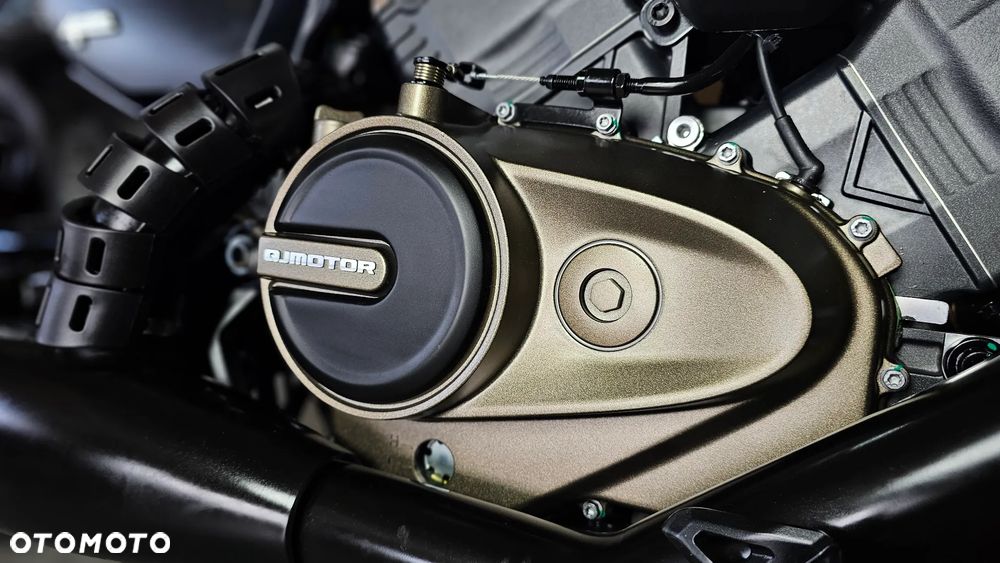 QJMOTOR SRV 600V - 21