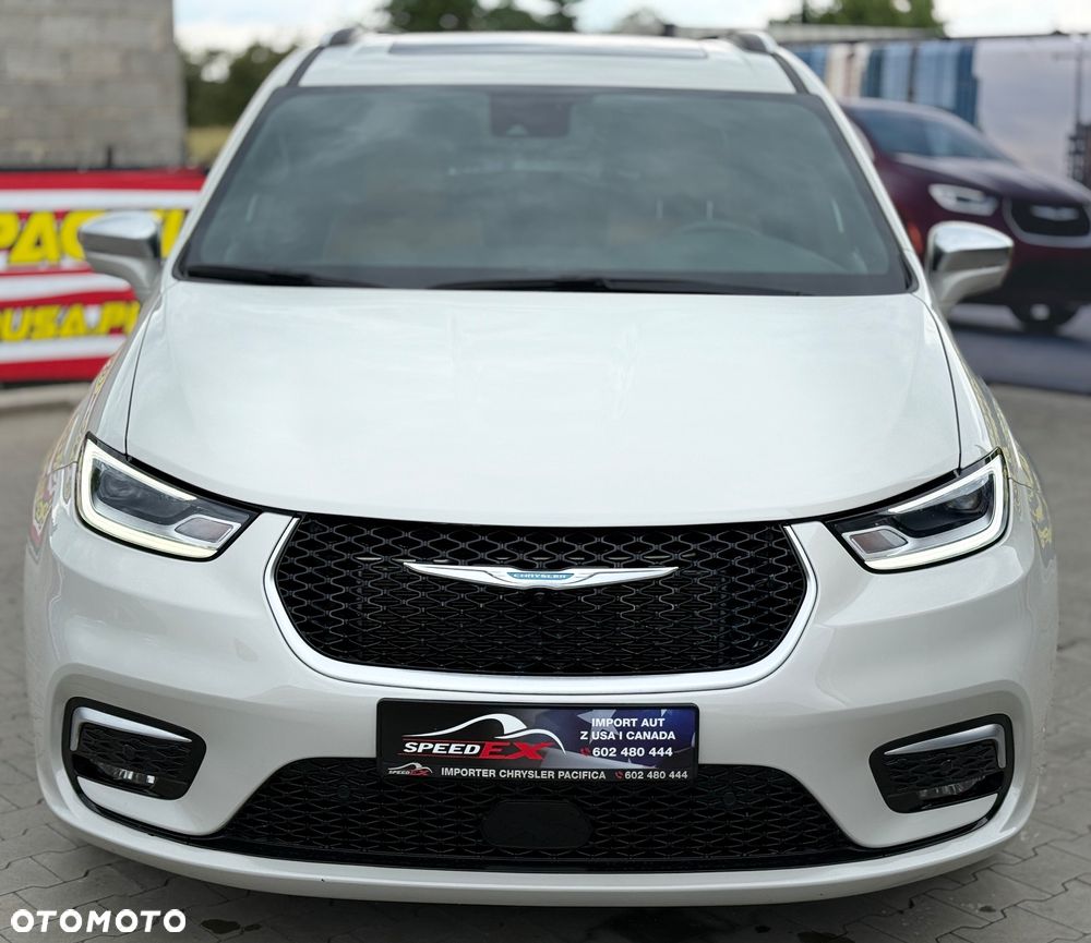 Chrysler Pacifica - 7