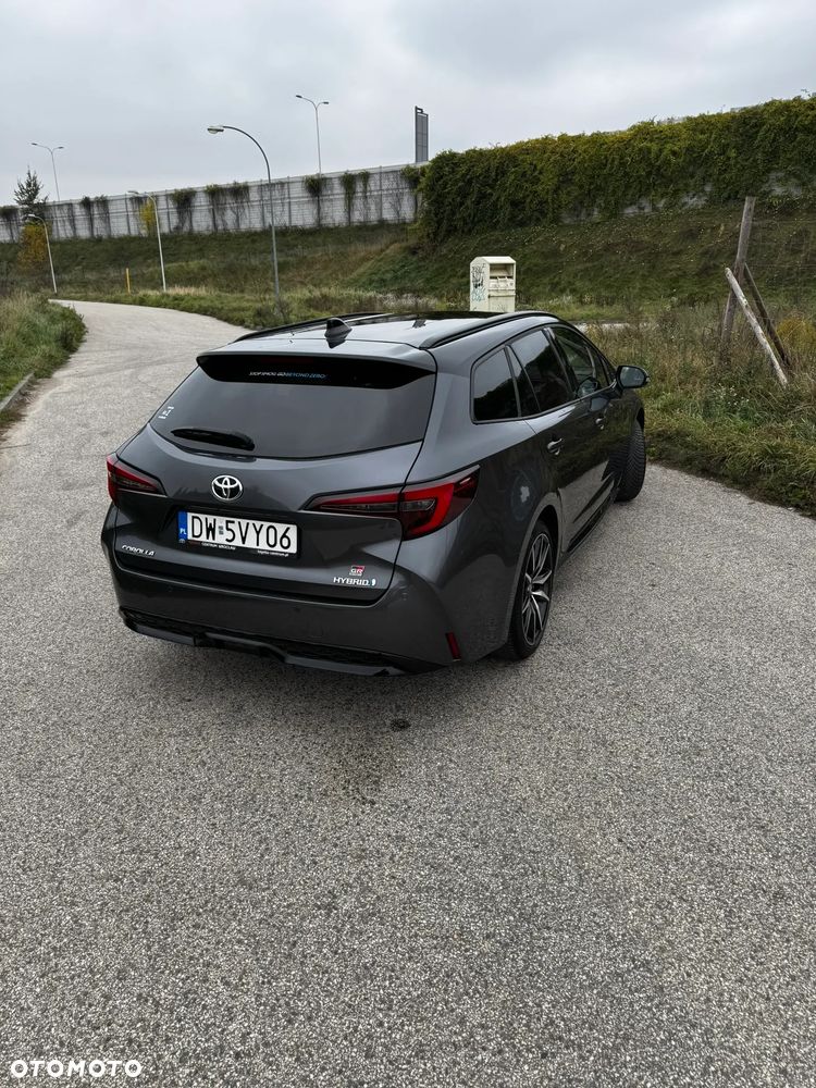 Toyota Corolla 1.8 Hybrid GR Sport Dynamic - 18