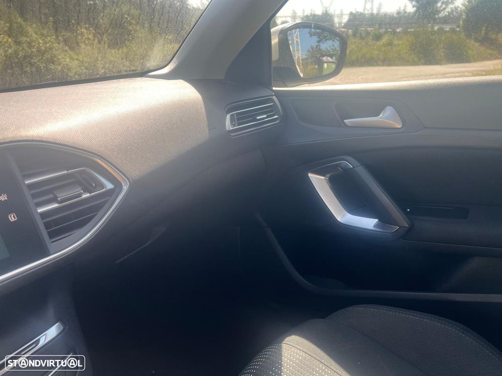 Peugeot 308 SW BlueHDi 120 Stop & Start Active - 7
