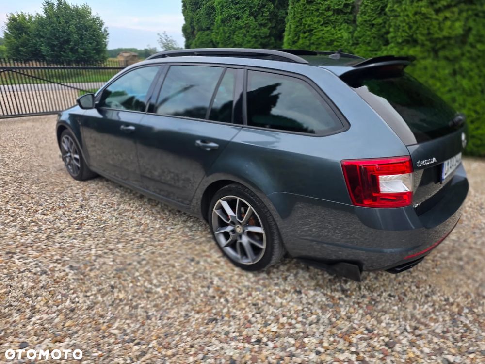 Skoda Octavia 2.0 TDI 4x4 RS DSG - 8