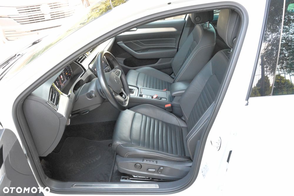 Volkswagen Passat 2.0 TSI 4Mot Elegance DSG - 10