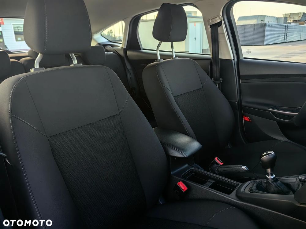 Ford Focus 1.5 TDCi Trend Sport - 25