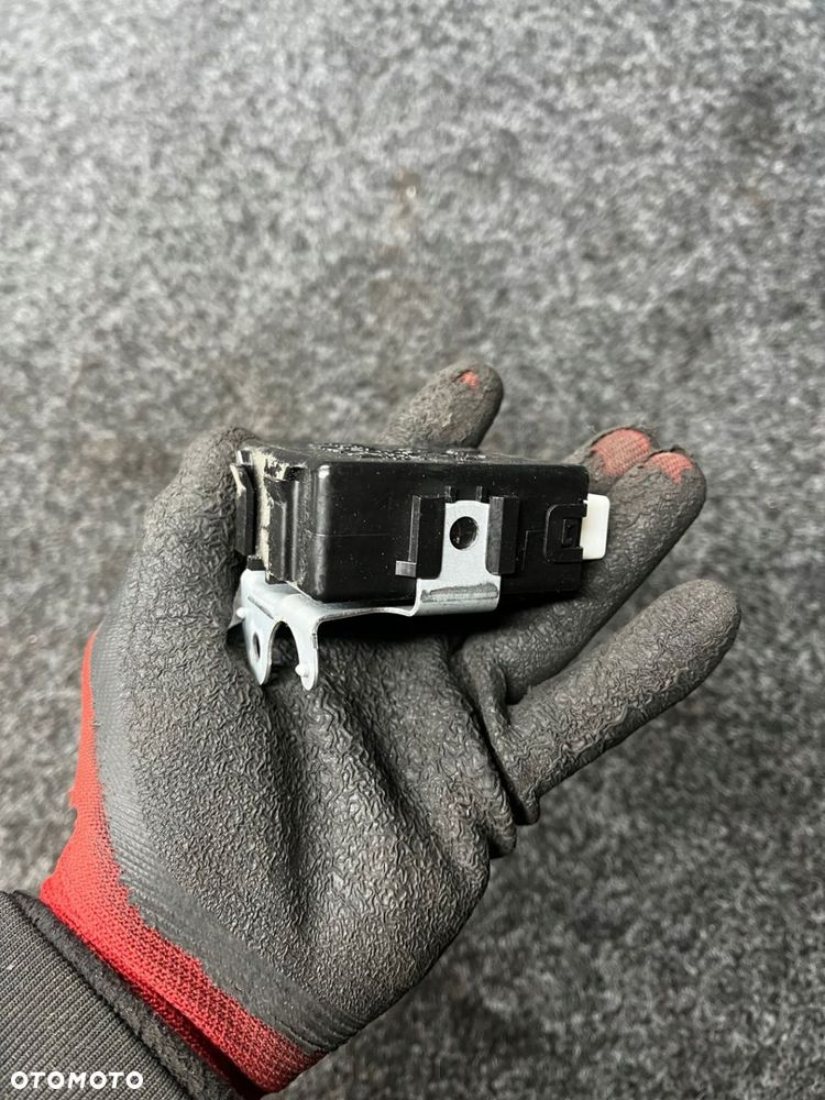 moduł przekaźnik wycieraczek toyota rav 4 III 8594042020 - 8