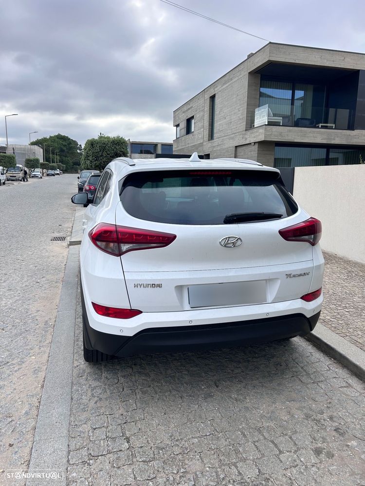 Hyundai Tucson 1.7 CRDi Premium DCT - 5