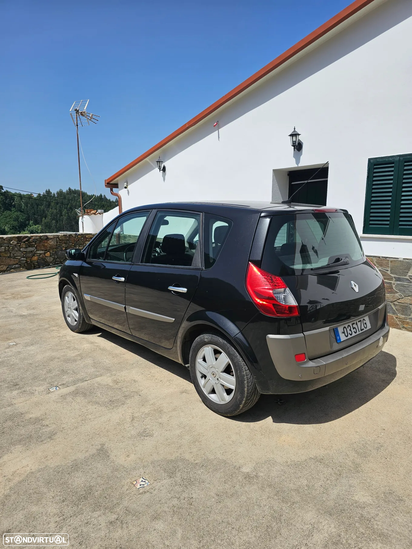 Renault Scénic 1.5 dCi Confort - 2