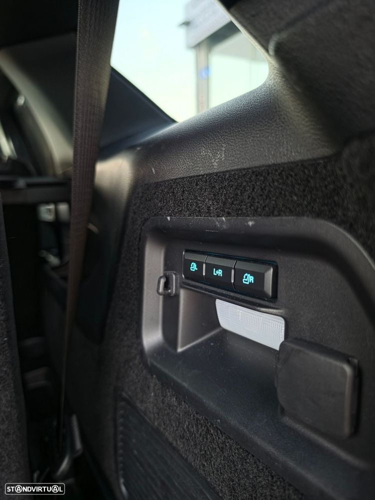 Ford Explorer 3.0 EcoBoost PHEV Platinum - 51