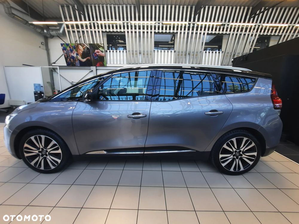 Renault Grand Scenic - 31