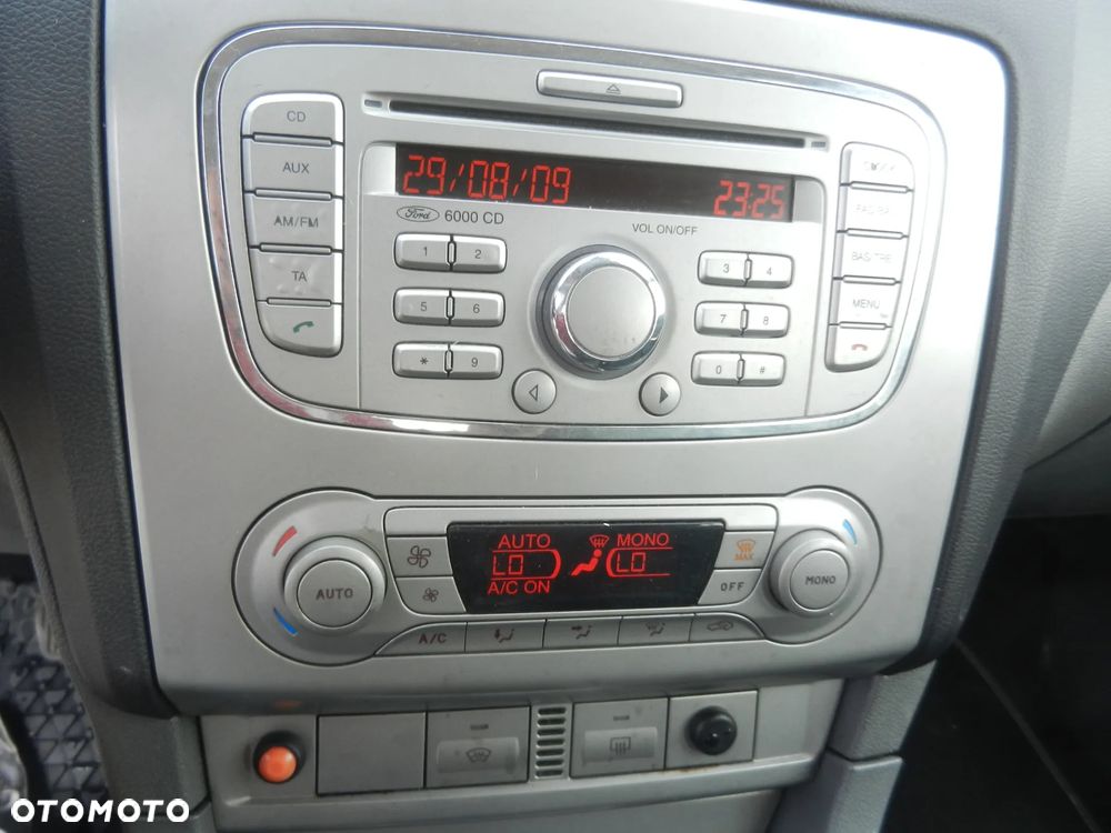 Ford Focus - 5