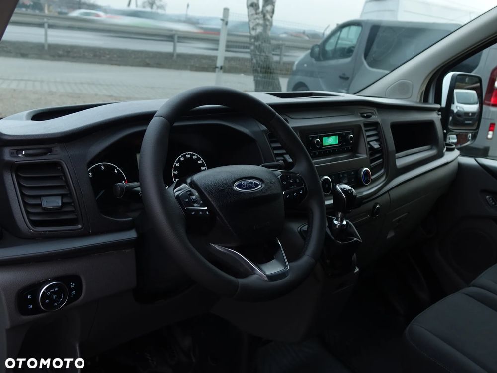 Ford Transit Custom 6-osobowy LONG brygadówka L2H1 - 11