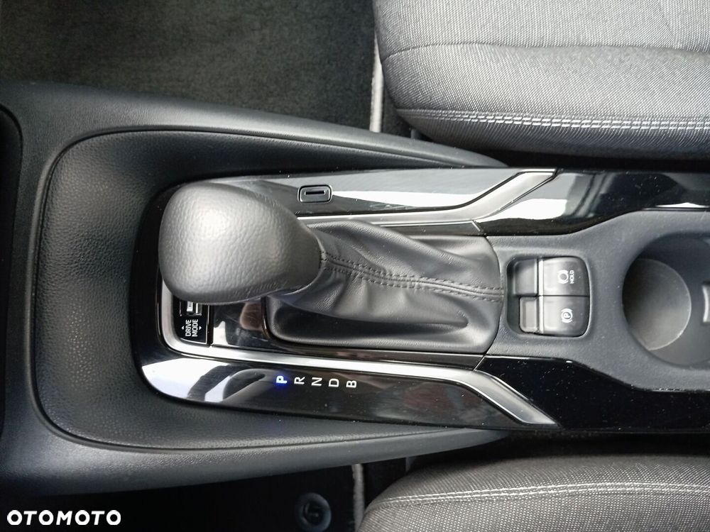 Toyota Corolla 1.8 Hybrid Comfort - 17