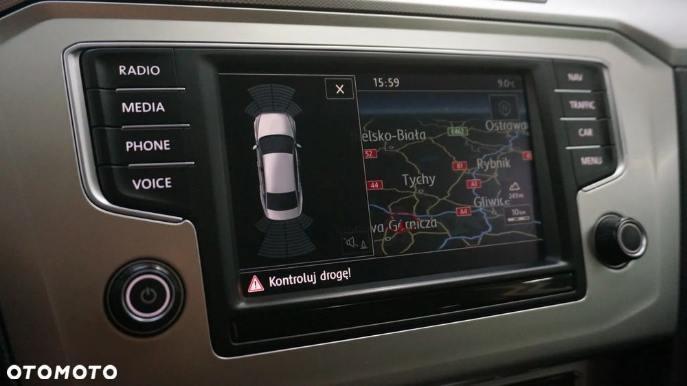 Volkswagen Passat 2.0 TDI BMT Comfortline - 8