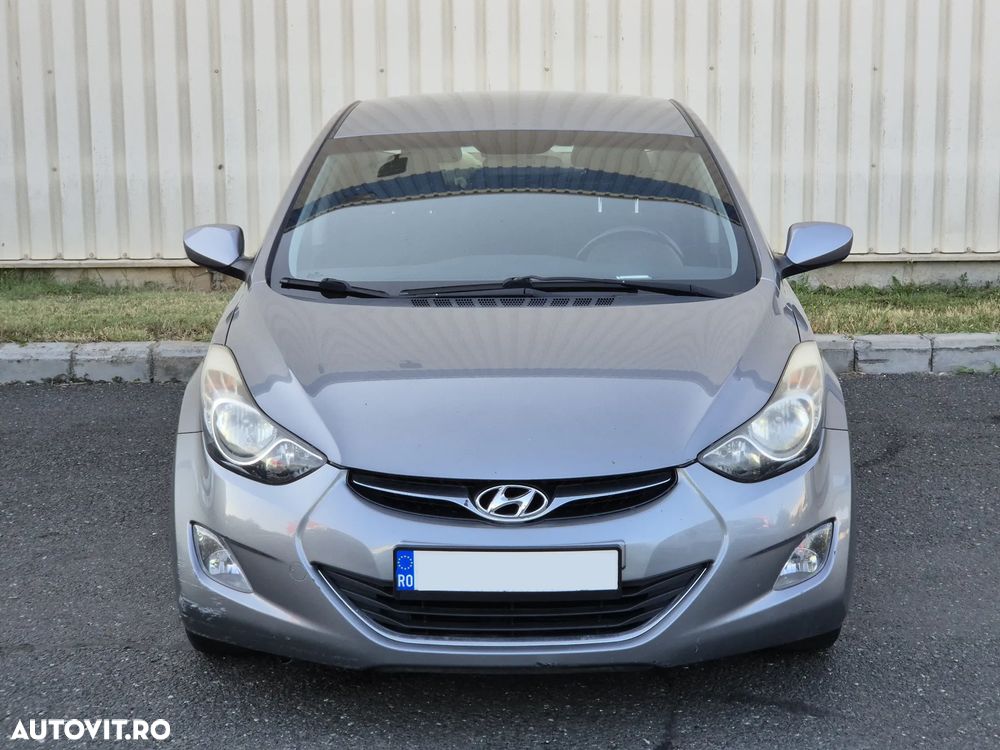 Hyundai Elantra 1.6 MPi - 2