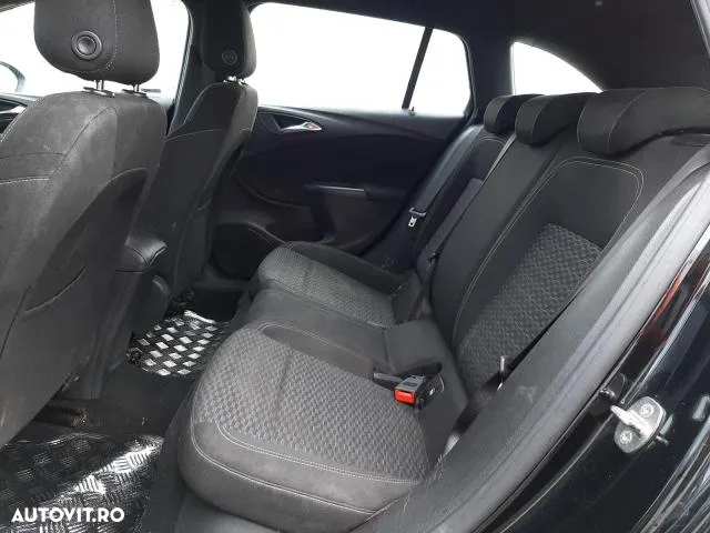 Opel Astra K 1.6 CDTI - 6