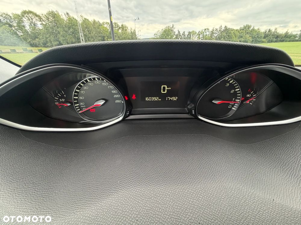 Peugeot 308 PureTech 130 GPF Stop & Start Tech Edition - 26