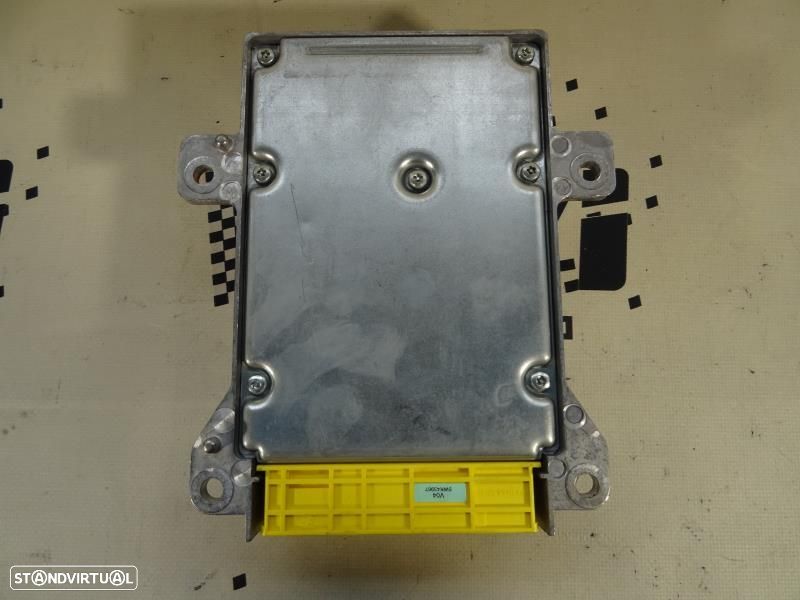 Centralina De Airbags Mercedes-Benz C-Class (W204)  A2079011700 / 5Wk4 - 4