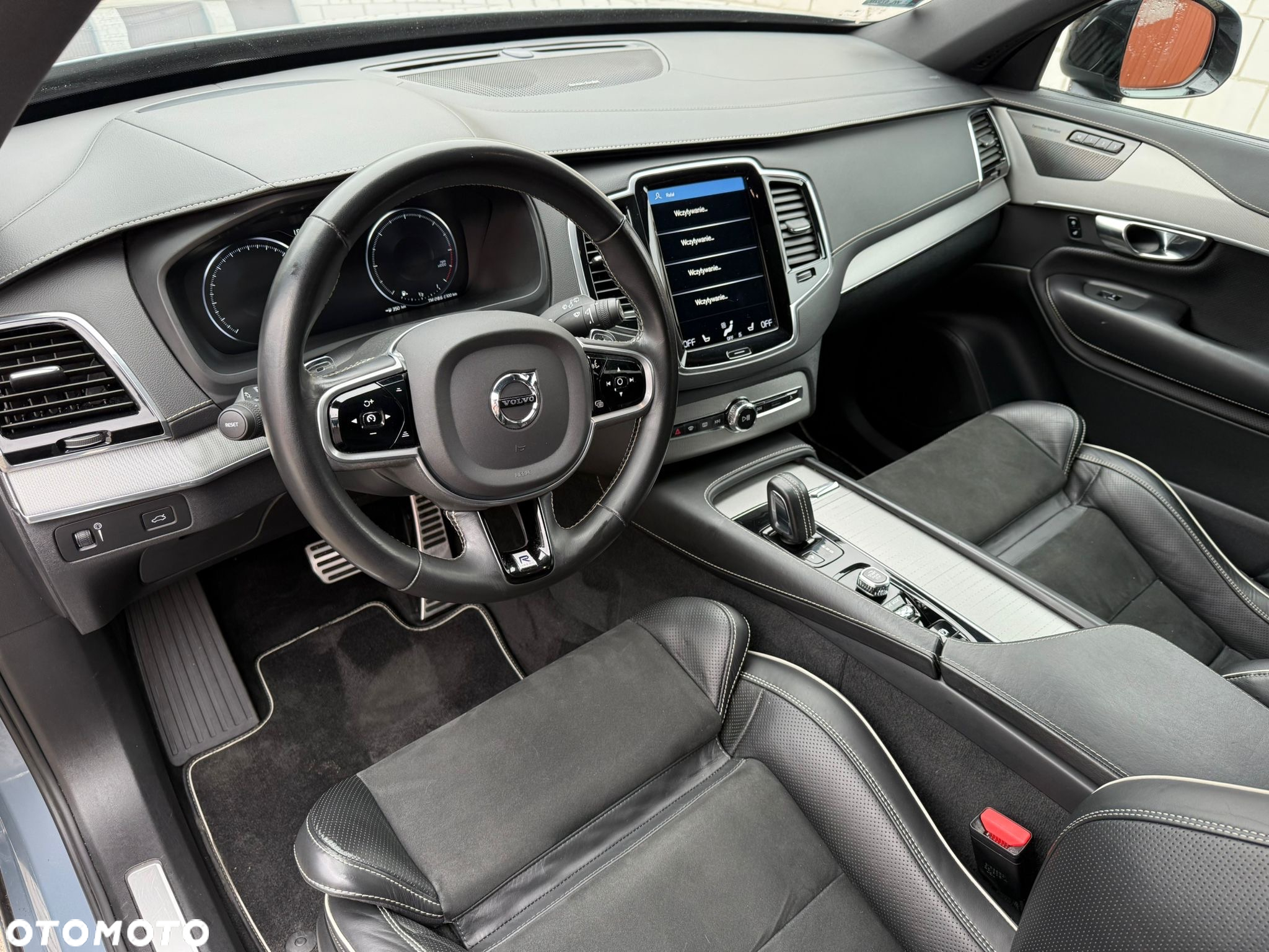 Volvo XC 90 D5 AWD R-Design - 9