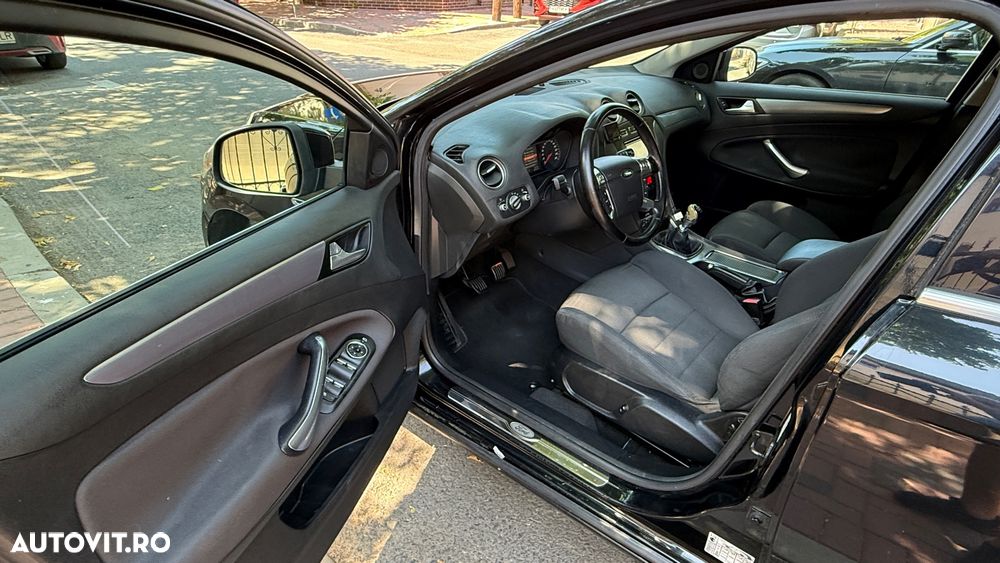 Ford Mondeo 2.0 TDCI Titanium - 7