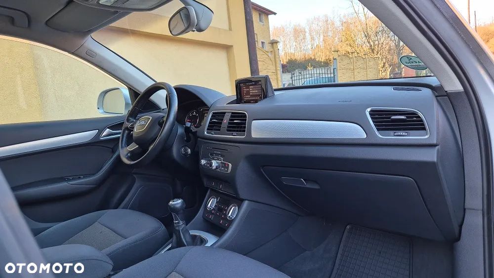 Audi Q3 2.0 TDI Edycja Specjalna - 4