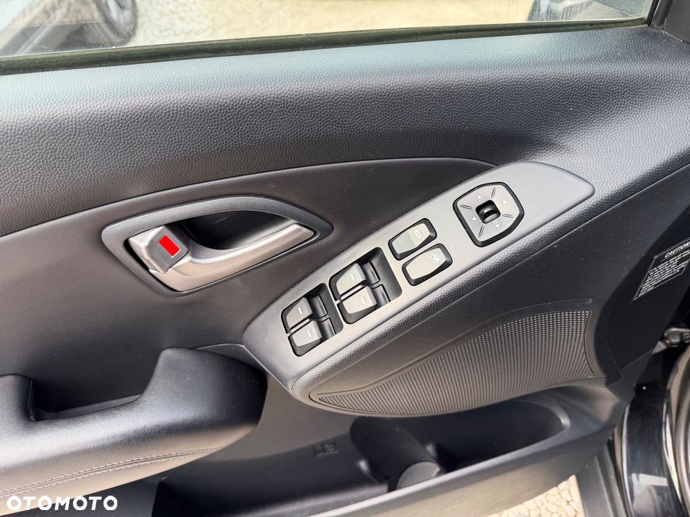 Hyundai ix35 1.7 CRDi 2WD 5 Star Edition - 31