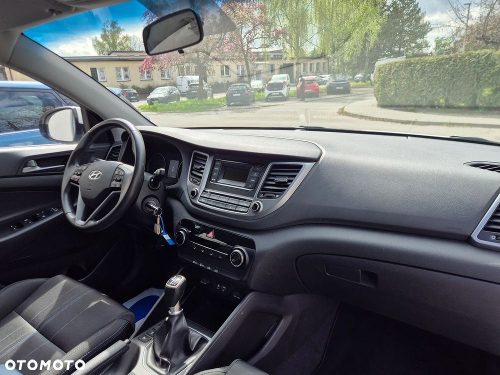 Hyundai Tucson 1.7 CRDI BlueDrive Classic 2WD - 10