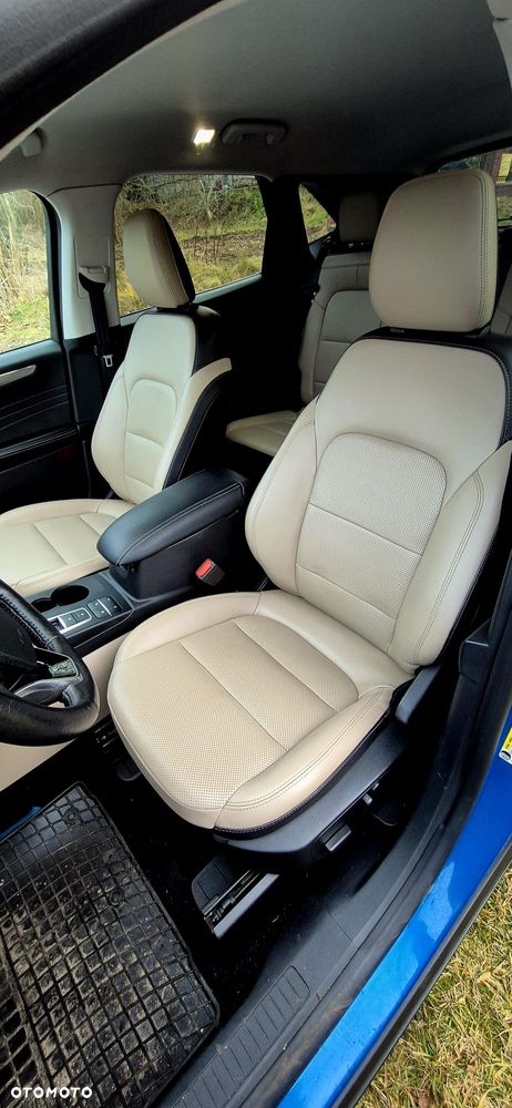 Ford Kuga 2.0 EcoBoost 4x4 Titanium - 13