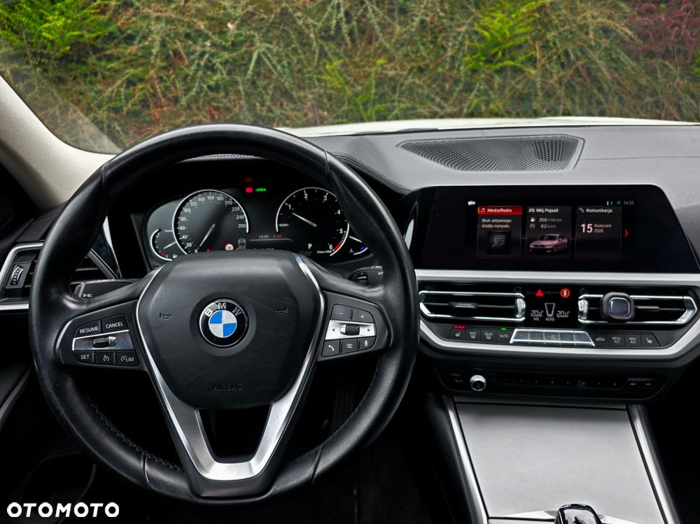 BMW Seria 3 318d Advantage - 17