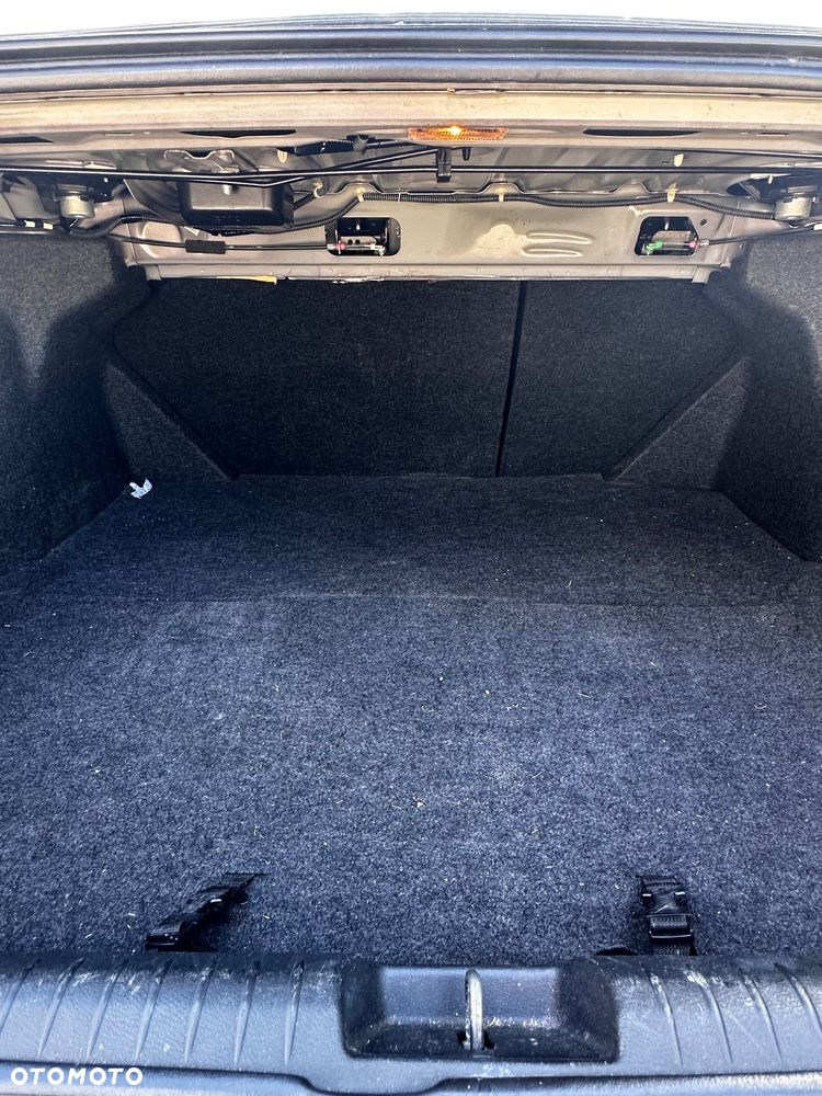 Honda Civic 1.8 Comfort - 9