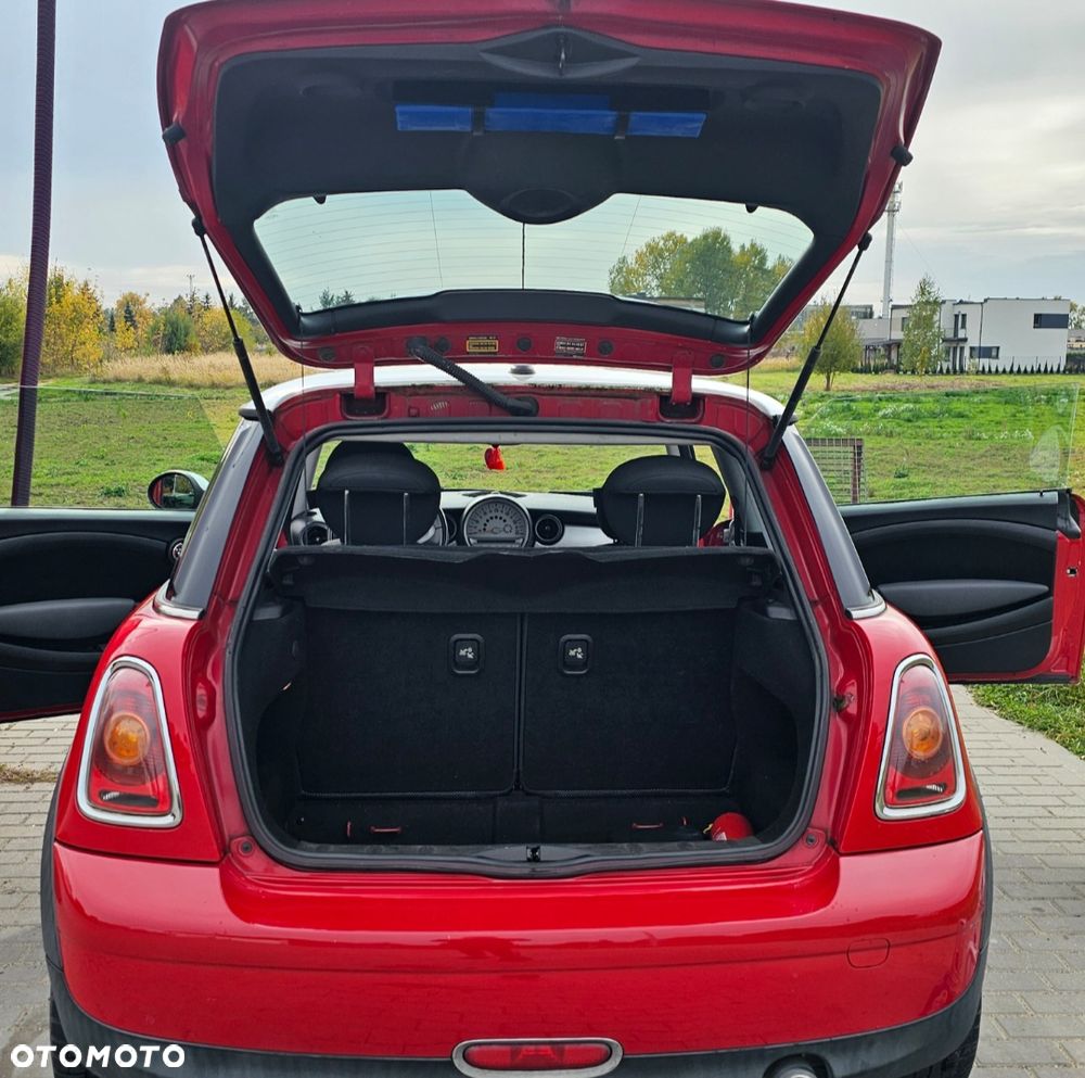 MINI Cooper Standard - 11