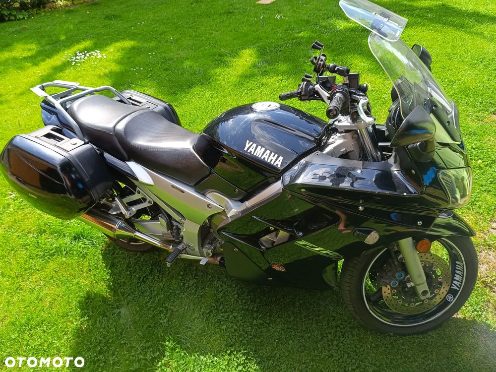 Yamaha FJR - 2