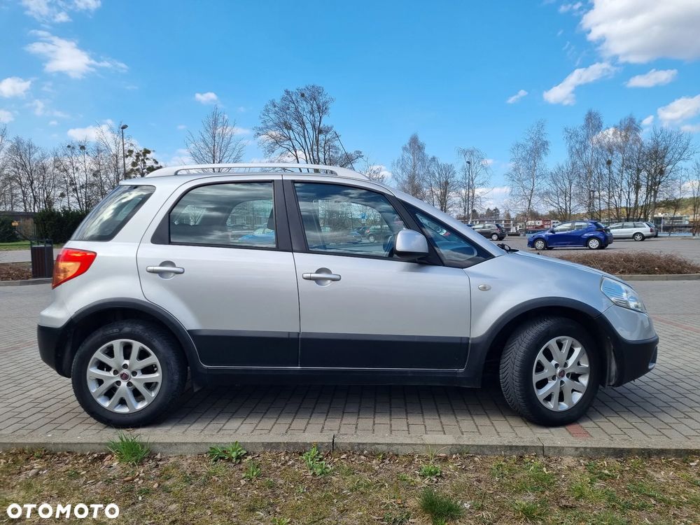 Fiat Sedici 1.6 16V 4x2 Emotion - 5