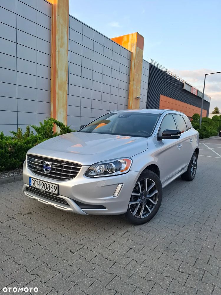 Volvo XC 60 T6 AWD Drive-E R-Design Momentum - 1