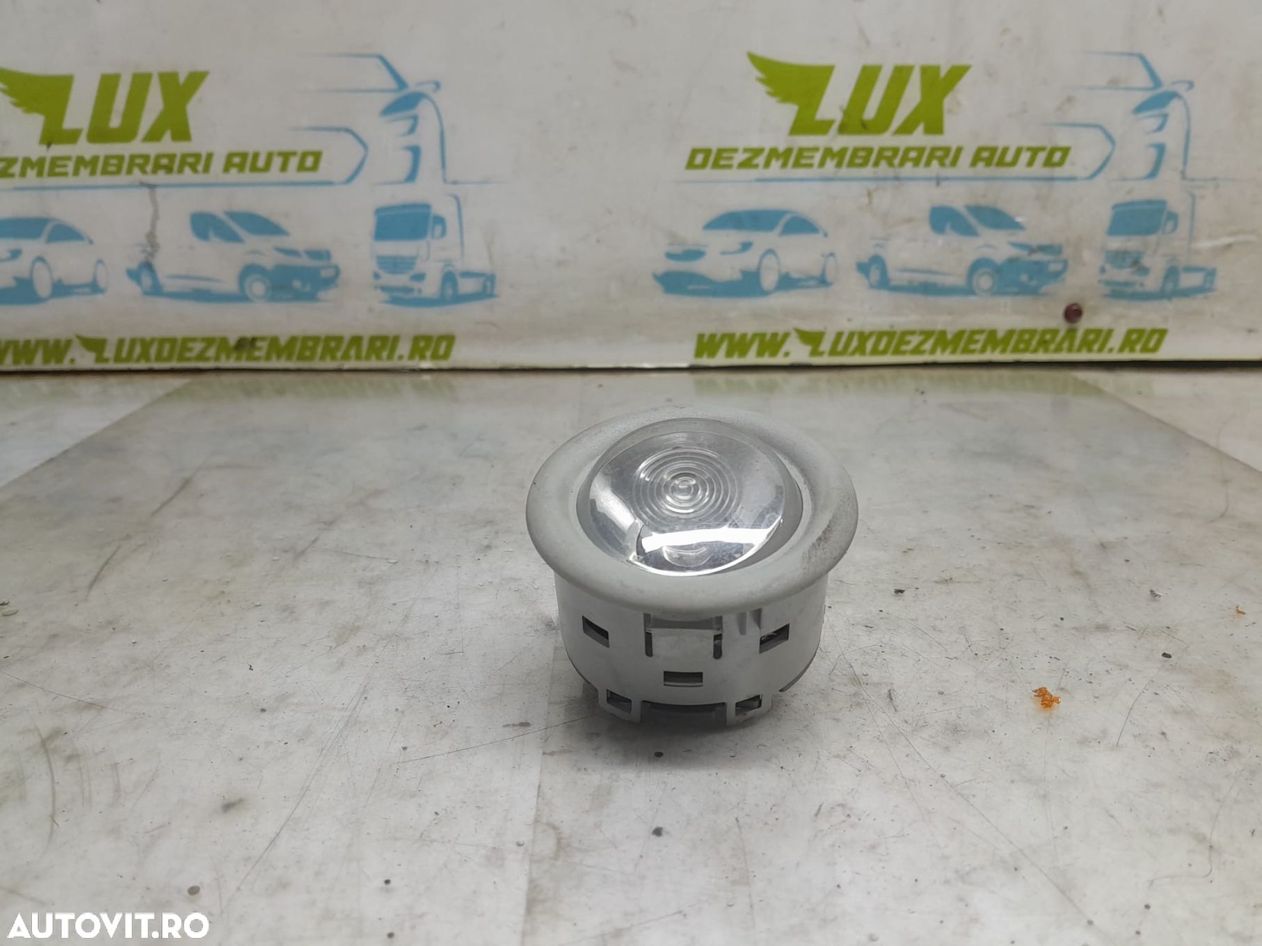 Lampa plafon interior 41221111 IVECO Stralis generatia [2007 - 2014] - 1