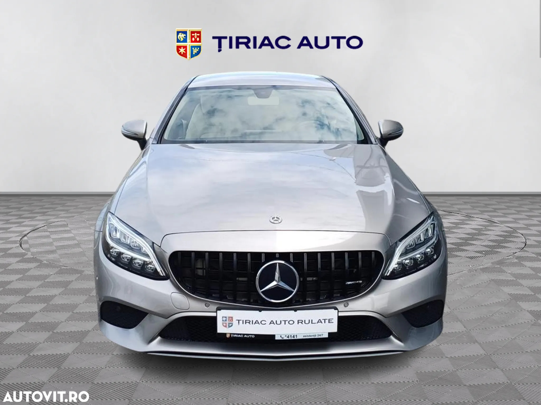 Mercedes-Benz C - 9