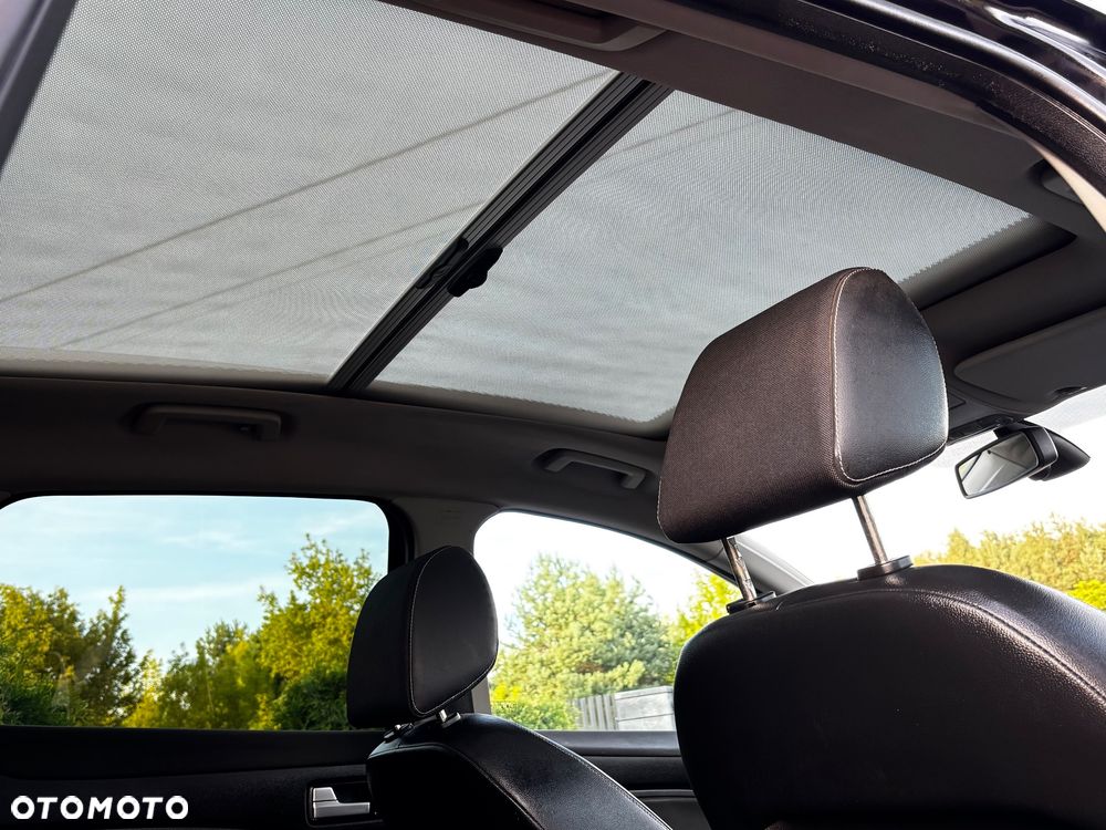 Ford Kuga 2.0 TDCi 4x4 Trend - 29