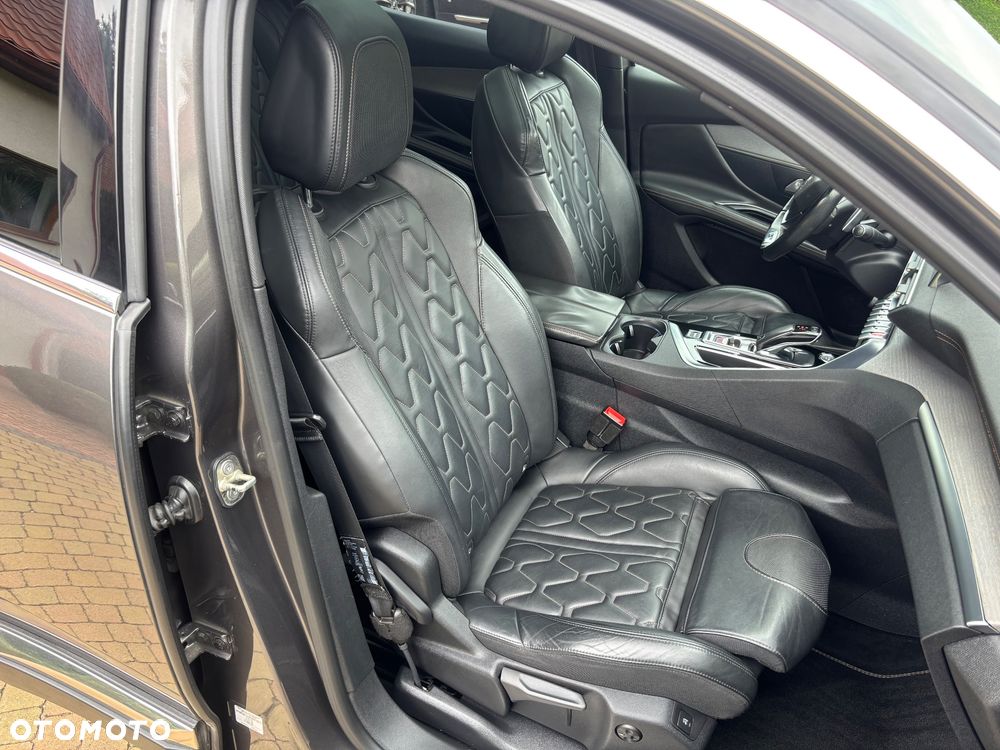 Peugeot 3008 BlueHDi 180 Stop & Start EAT6 GT - 24