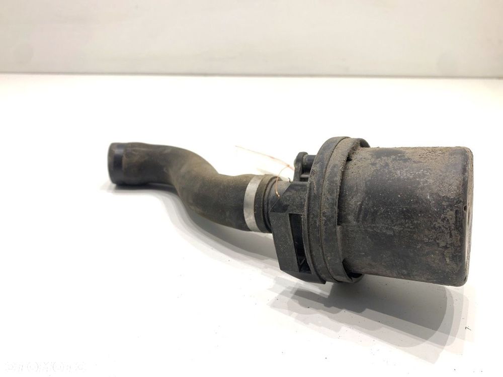 TŁUMIK POWIETRZA  AUDI A6 C7 Avant (4G5, 4GD) 2011 - 2018 RS6 performance quattro 445 kW [605 KM] - 2