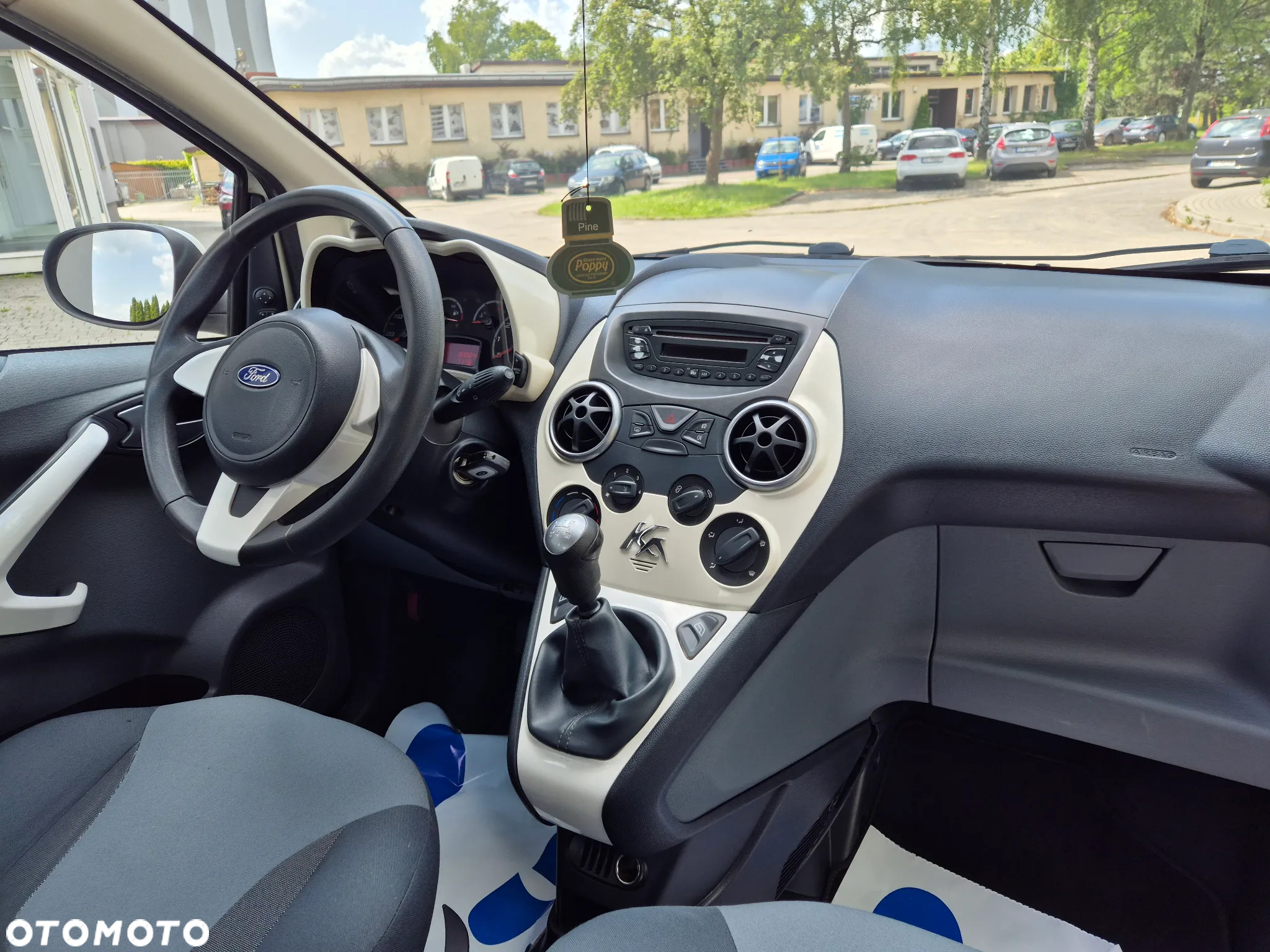 Ford KA 1.2 Ambiente - 9