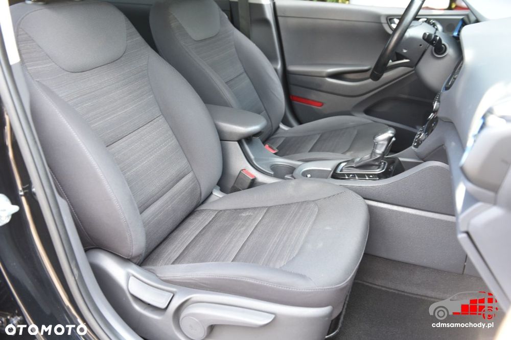 Hyundai IONIQ - 21