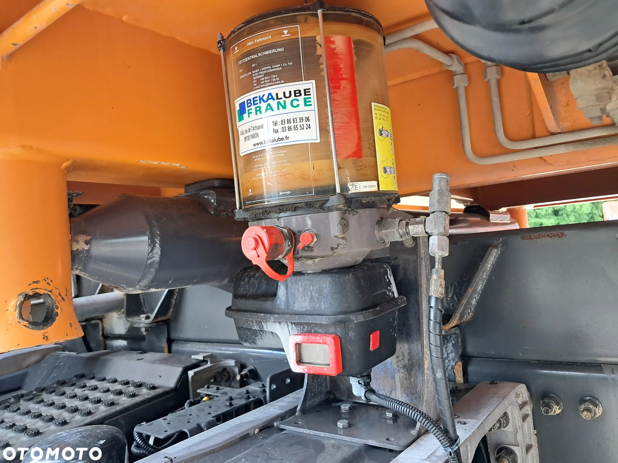 Renault C460 wywrotka 6x4 hydroburta - 20