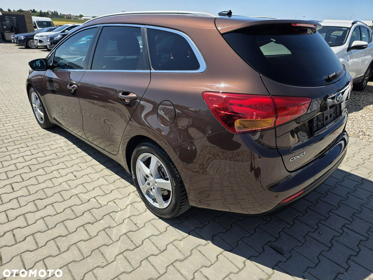Kia Ceed 1.6 GDI DCT SW Platinum Edition - 38