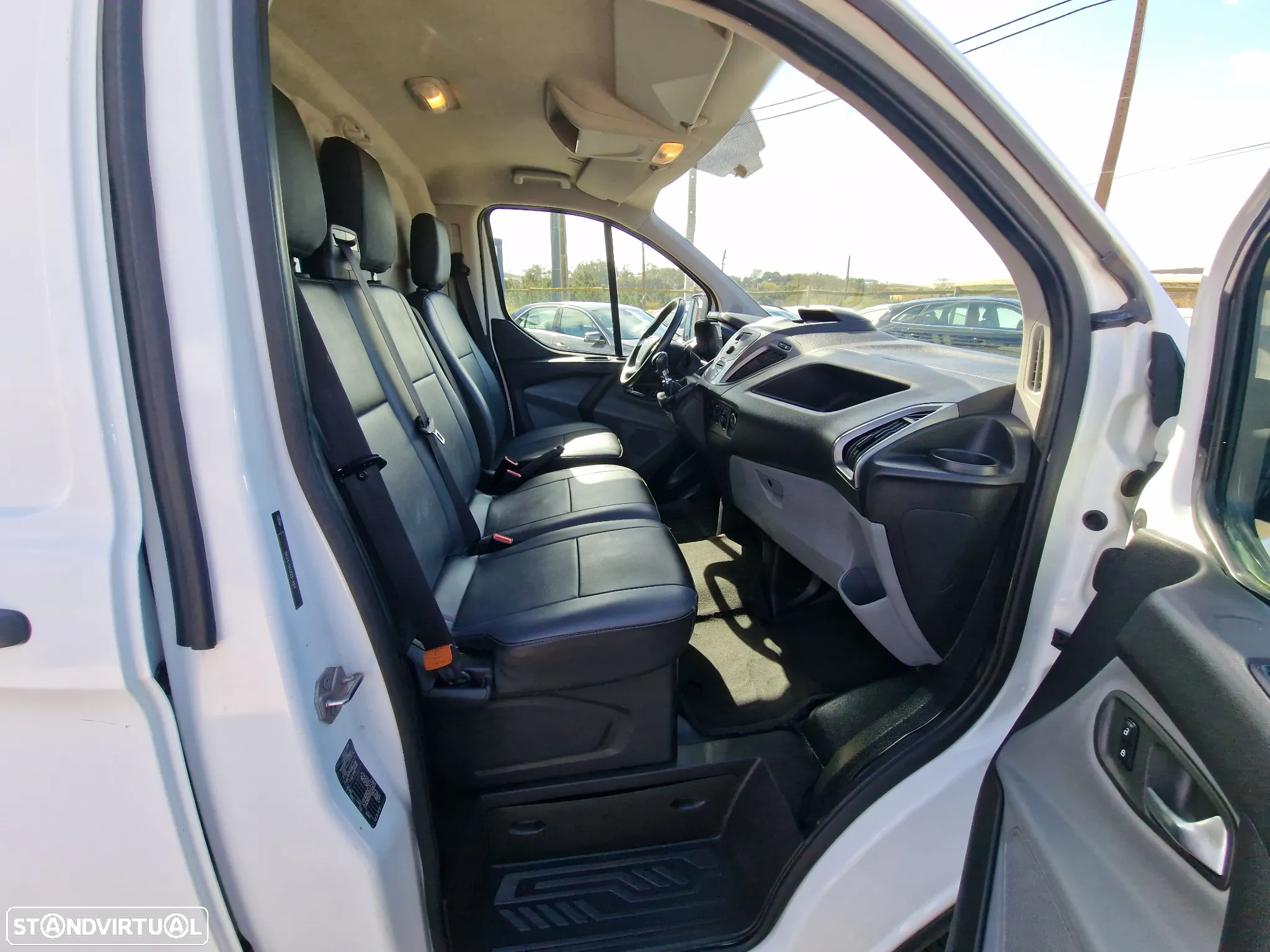Ford Transit 2.0 TDCI L2- NACIONAL- IVA DEDUTIVEL - 20