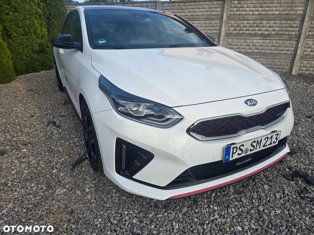 Kia ProCeed 1.6 T-GDI DCT7 OPF GT - 13