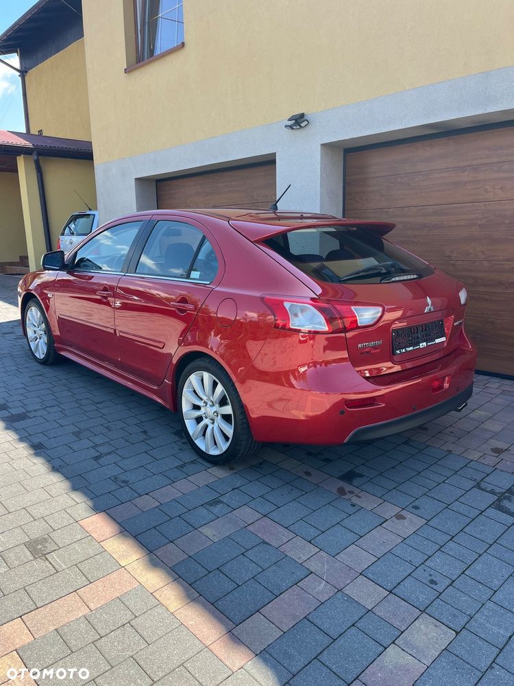 Mitsubishi Lancer - 3