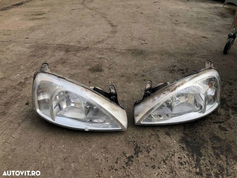 Far stanga/Far dreapta Opel Corsa C non facelift 2002 - 1